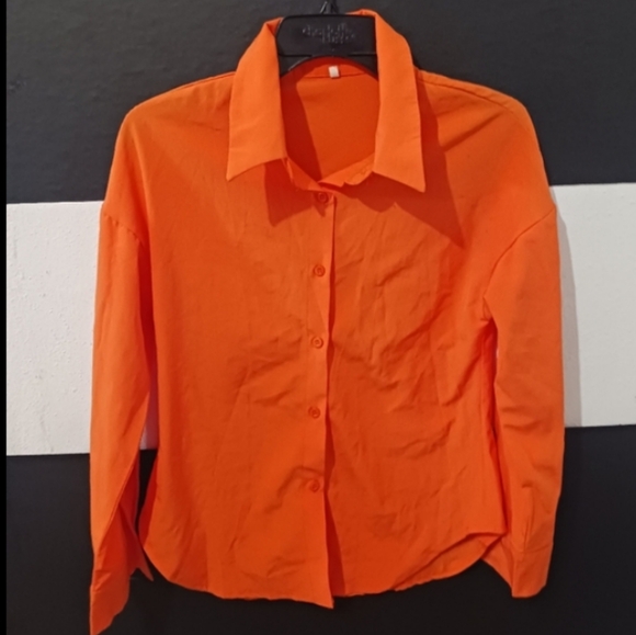 Women Orange collared buttoned long sleeve shirt - Picture 2 of 9